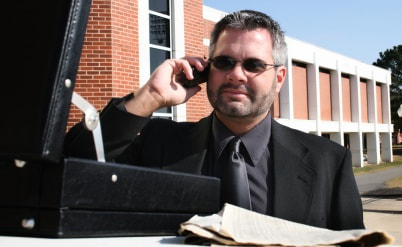 עורך המקומון יפצה את איש יחסי הציבור בשל הוצאת לשון הרע