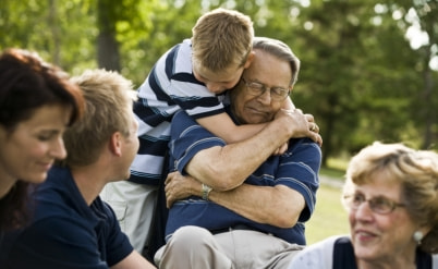 ביהמ"ש: אין לחייב את הסבים במזונות נכדיהם