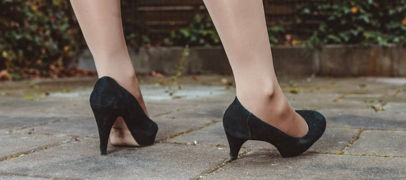 נפילה במדרכה: מתי ניתן לקבל פיצוי?