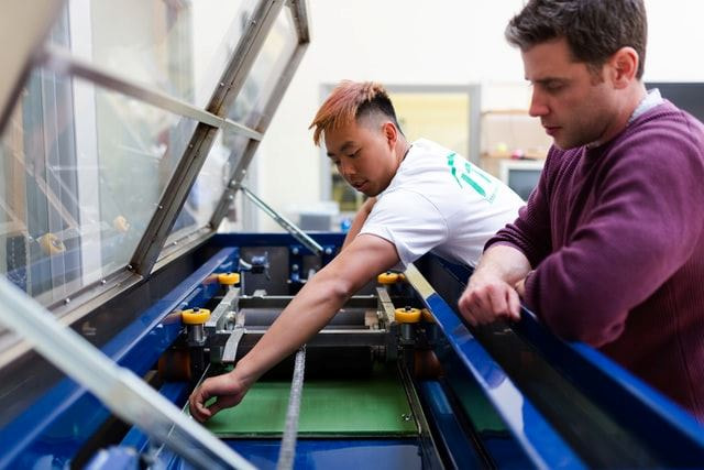 מסע החתחתים הביורוקרטי של עובד מומחה זר לישראל